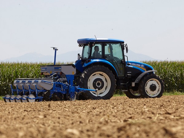 New Holland Kayar Şasili Hassas Ekim Makinesi